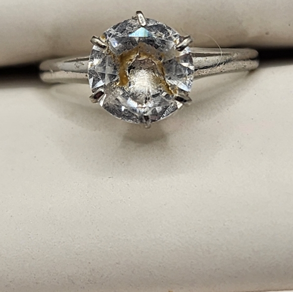 3 carat round brilliant diamond set in sterling silver. - Picture 7 of 8